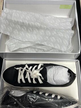 Steve Madden Rainbow Black Sneakers